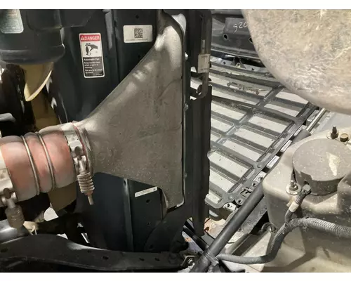 Freightliner CASCADIA Cooling Assembly. (Rad., Cond., ATAAC)