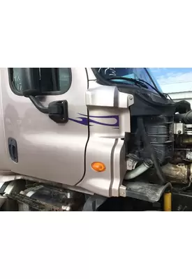 Freightliner CASCADIA Cowl