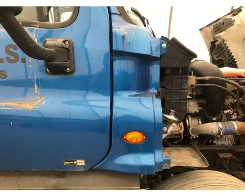 Freightliner CASCADIA Cowl