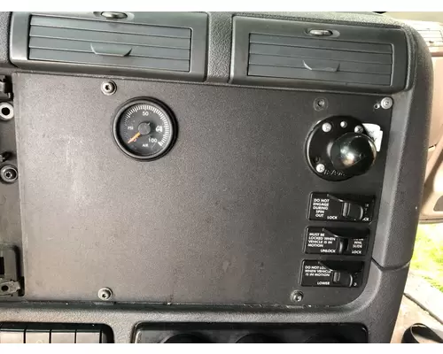 Freightliner CASCADIA Dash Assembly