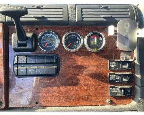 Freightliner CASCADIA Dash Assembly