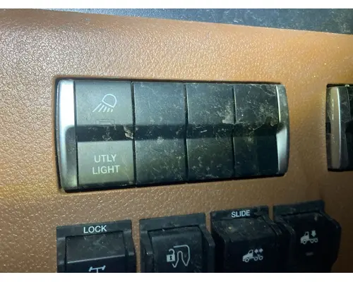 Freightliner CASCADIA Dash Assembly