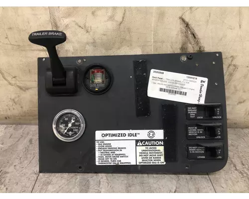 Freightliner CASCADIA Dash Assembly