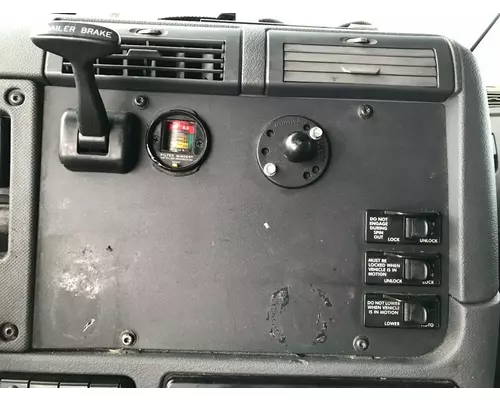 Freightliner CASCADIA Dash Panel