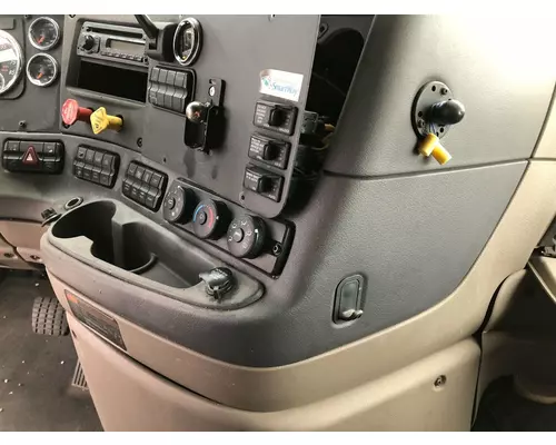 Freightliner CASCADIA Dash Panel