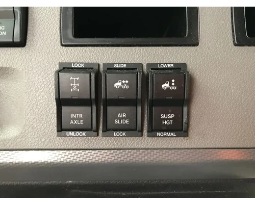 Freightliner CASCADIA Dash Panel