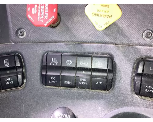 Freightliner CASCADIA Dash Panel