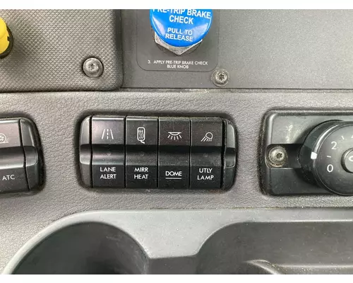 Freightliner CASCADIA Dash Panel