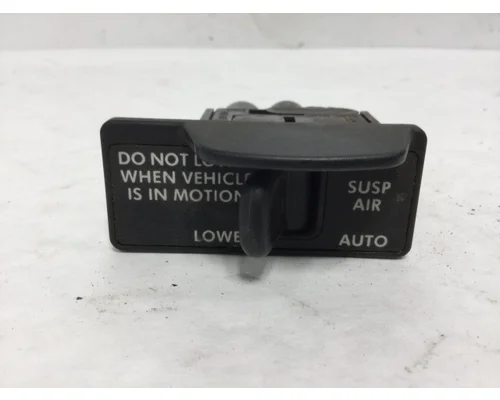 Freightliner CASCADIA DashConsole Switch