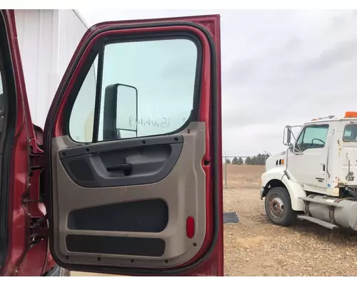 Freightliner CASCADIA Door Assembly, Front