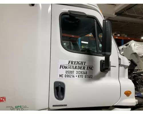 Freightliner CASCADIA Door Assembly, Front