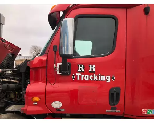 Freightliner CASCADIA Door Assembly, Front