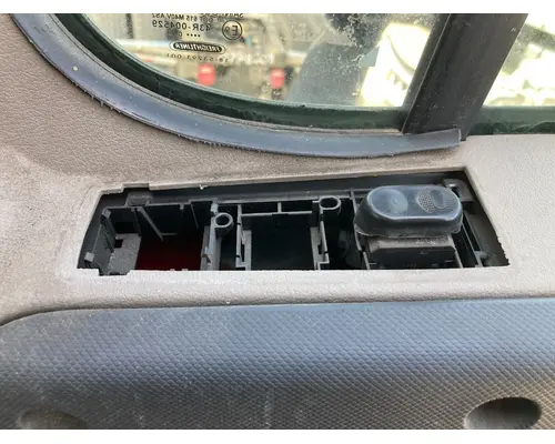 Freightliner CASCADIA Door Assembly, Front