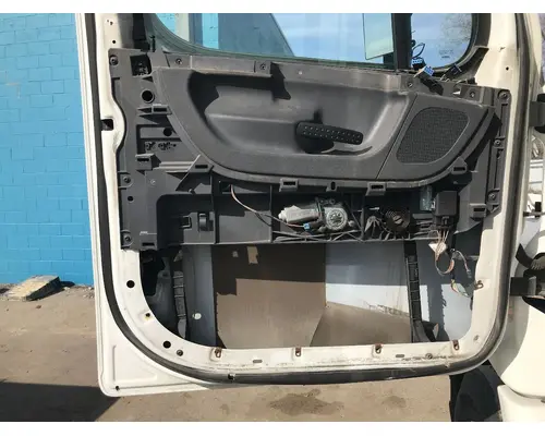 Freightliner CASCADIA Door Assembly, Front
