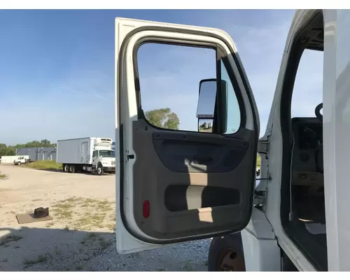 Freightliner CASCADIA Door Assembly, Front