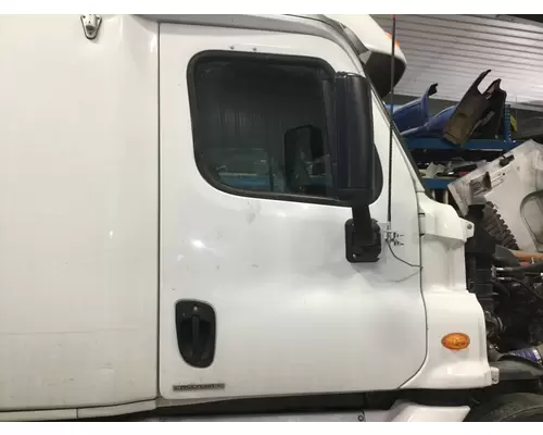 Freightliner CASCADIA Door Assembly, Front