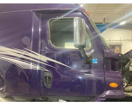 Freightliner CASCADIA Door Assembly, Front