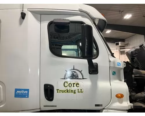 Freightliner CASCADIA Door Assembly, Front