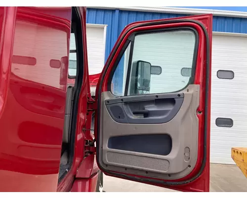 Freightliner CASCADIA Door Assembly, Front