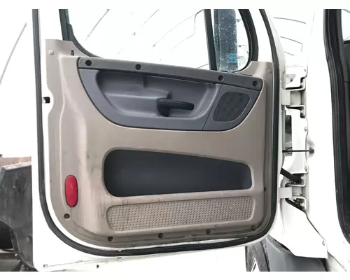 Freightliner CASCADIA Door Assembly, Front