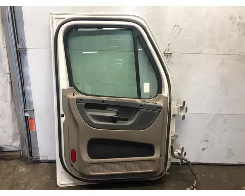 Freightliner CASCADIA Door Assembly, Front