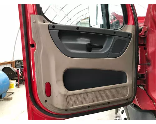 Freightliner CASCADIA Door Assembly, Front