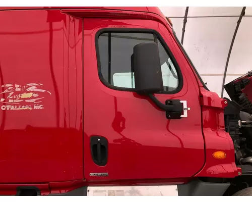 Freightliner CASCADIA Door Assembly, Front