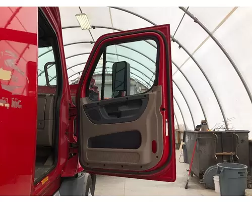 Freightliner CASCADIA Door Assembly, Front