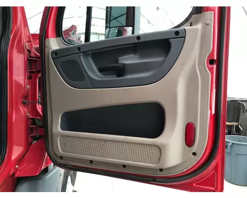 Freightliner CASCADIA Door Assembly, Front