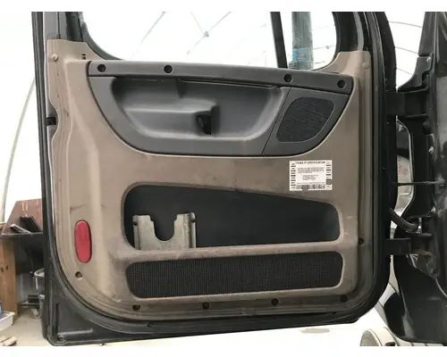 Freightliner CASCADIA Door Assembly, Front