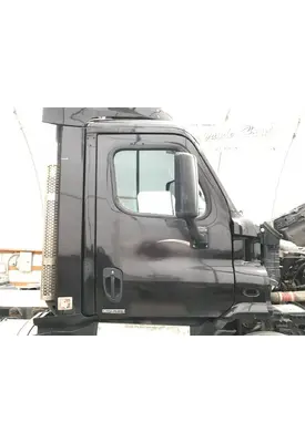 Freightliner CASCADIA Door Assembly, Front