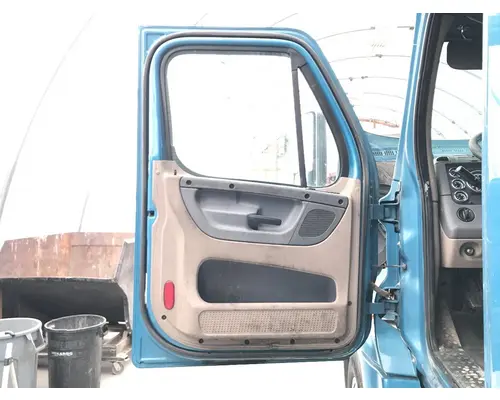 Freightliner CASCADIA Door Assembly, Front