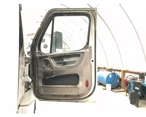 Freightliner CASCADIA Door Assembly, Front