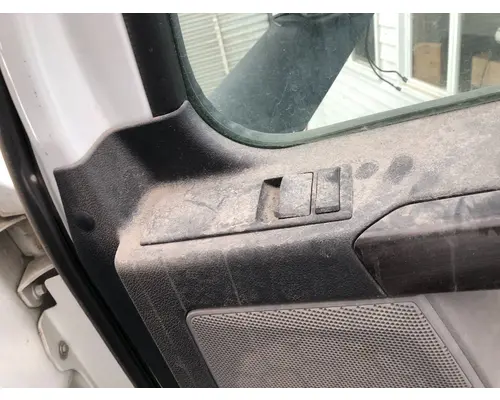 Freightliner CASCADIA Door Assembly, Front