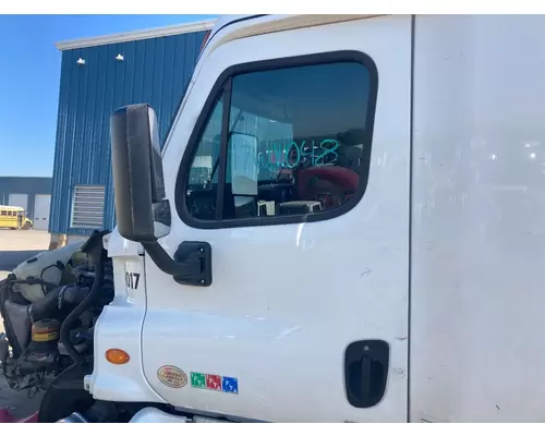 Freightliner CASCADIA Door Assembly, Front