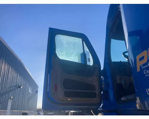 Freightliner CASCADIA Door Assembly, Front