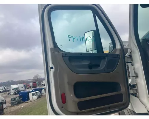 Freightliner CASCADIA Door Assembly, Front