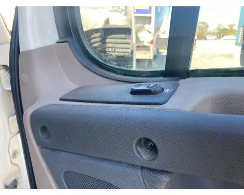 Freightliner CASCADIA Door Assembly, Front