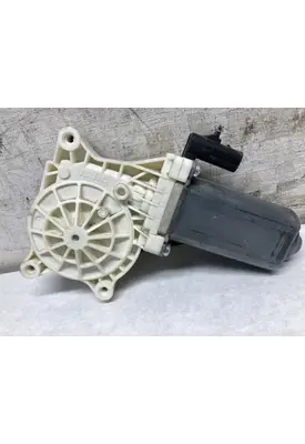 Freightliner CASCADIA Door Assembly, Front