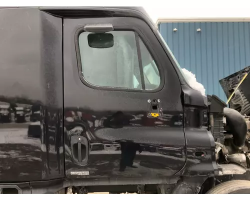 Freightliner CASCADIA Door Assembly, Front