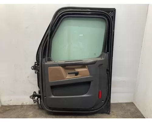 Freightliner CASCADIA Door Assembly, Front