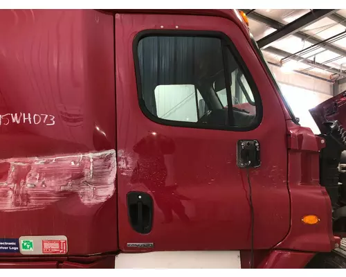 Freightliner CASCADIA Door Assembly, Front