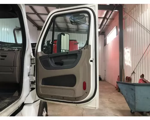 Freightliner CASCADIA Door Assembly, Front