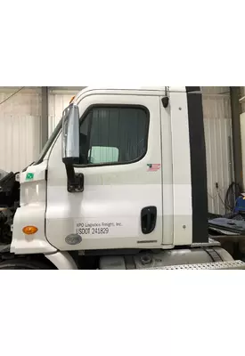 Freightliner CASCADIA Door Assembly, Front