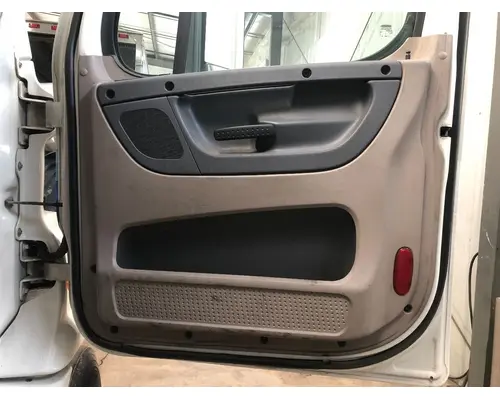 Freightliner CASCADIA Door Assembly, Front