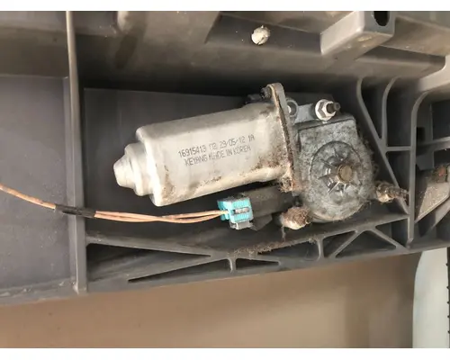 Freightliner CASCADIA Door Assembly, Front