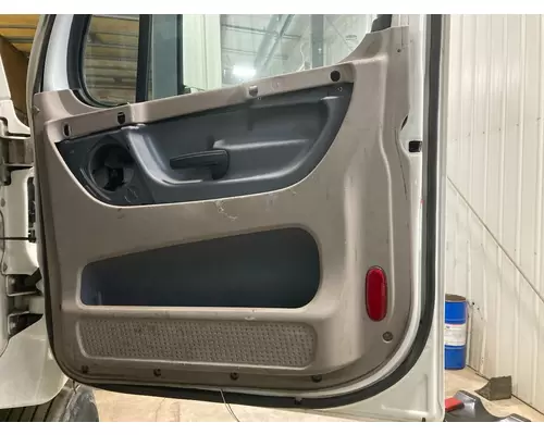 Freightliner CASCADIA Door Assembly, Front