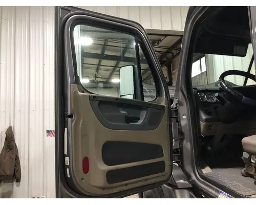 Freightliner CASCADIA Door Assembly, Front