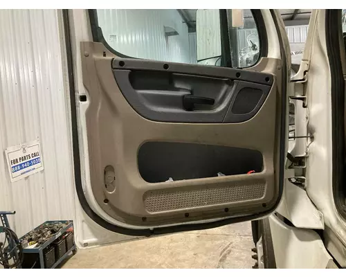 Freightliner CASCADIA Door Assembly, Front