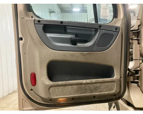 Freightliner CASCADIA Door Assembly, Front